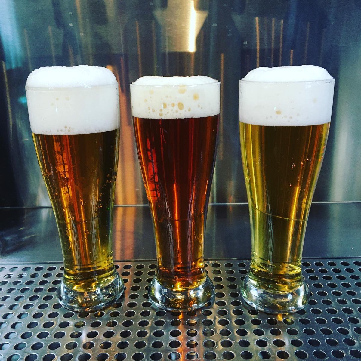 CharlevilleBeer's tweet photo. Who likes lagers!?  We have 3 on tap right now!  Unfiltered and look 👀 at that clarity! 🤯 🍺 
Happy Saturday! https://t.co/eyc7LD8NaV