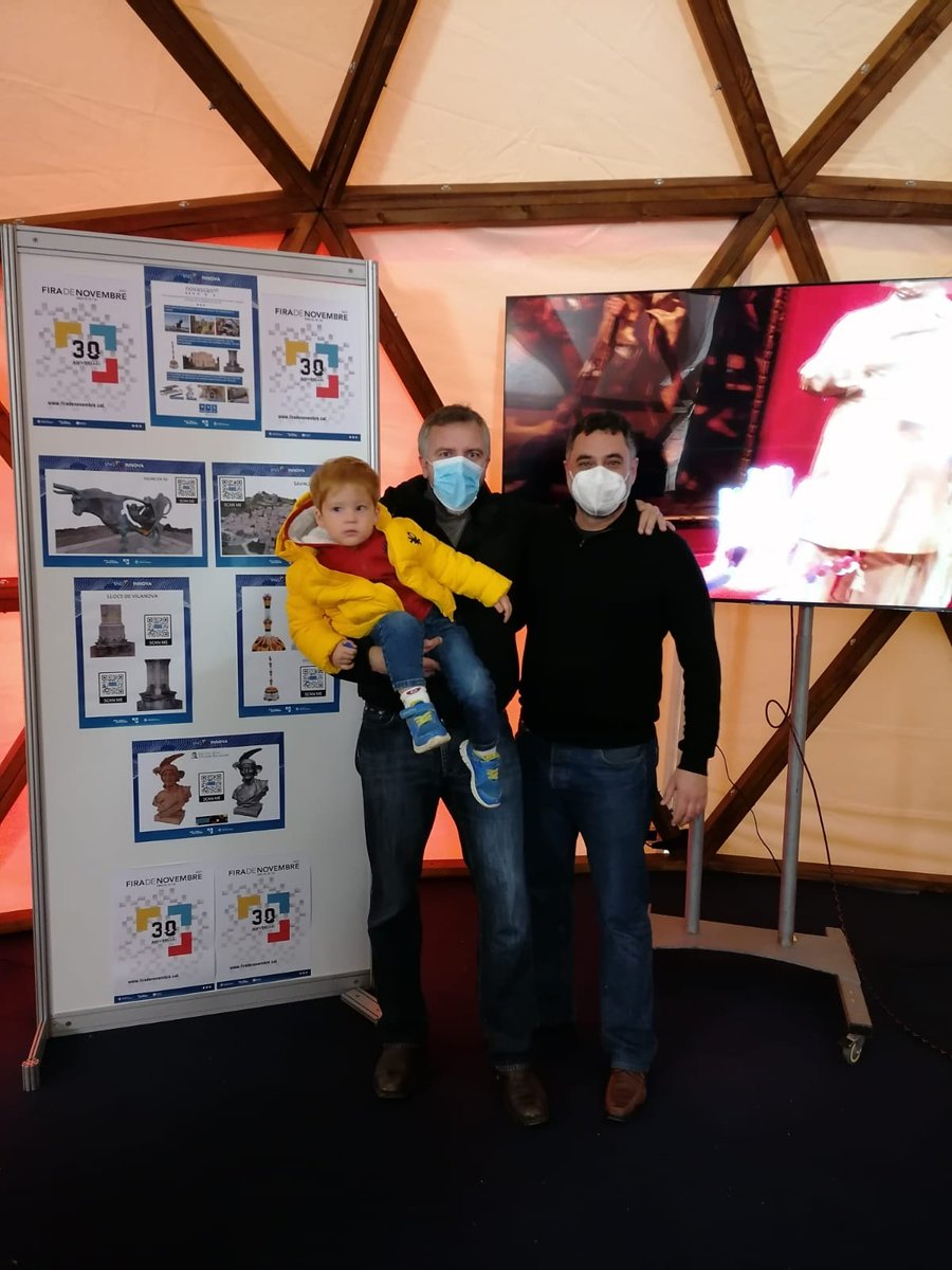 Big suucces at today's #HOLOMIT  demo space at Fira de Vilanova with a live demo to the Catalan M.H. Present <a href="/perearagones/">Pere Aragonès i Garcia</a> and to my son ;) <a href="/i2CAT/">i2CAT Research & Innovation Centre</a> and our Media team rock's (congrats) ! <a href="/tic/">TIC Catalunya</a> <a href="/dmarcop/">Dani Marco</a> <a href="/sergi_fer/">Sergi Fernandez</a> #5G #6G #META