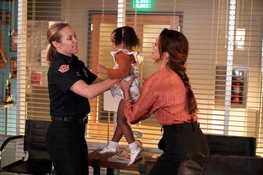 IslandGirlTnT82's tweet photo. This is me & me is this: Maya when dealing with kids. Keeeeeppp ittttttt. ๐ Sorry mumma no more grandkids. ๐ #littlehumans
#station19 https://t.co/NRIAqIGyfz