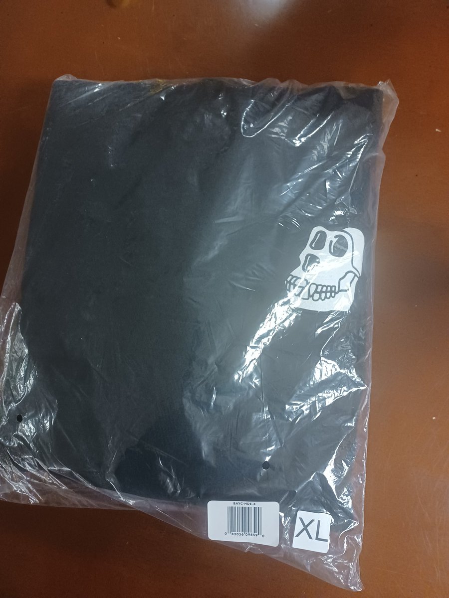 🦧 Who wants a #BAYC XL hoodie (still in bag)  🦧

RETWEET 📬

JOIN the discord 👉 discord.gg/mysterymints

WATCH (winner announced on the Wed 9pm show) 👉  twitch.tv/limitededition…