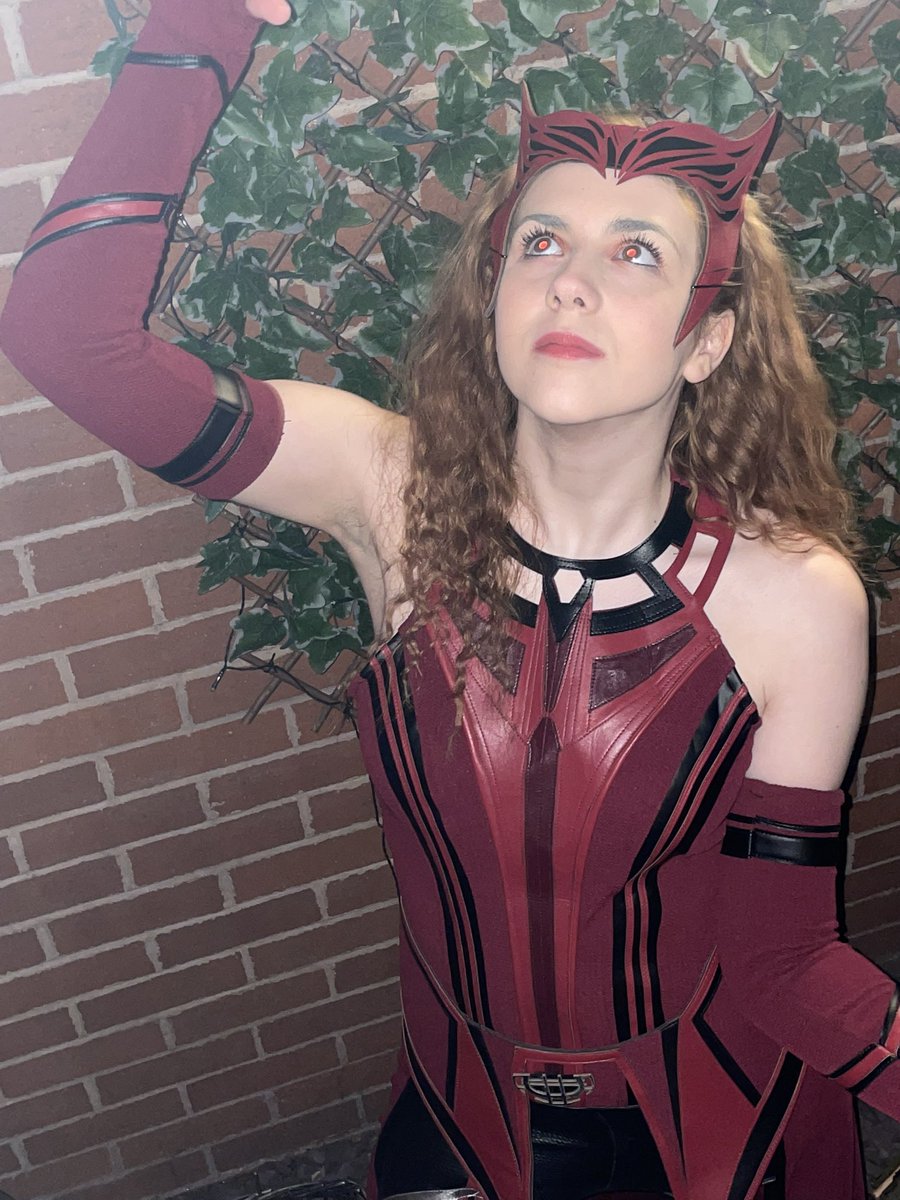 lily_prus's tweet photo. @MCMComicCon https://t.co/3IIvbZbW8I