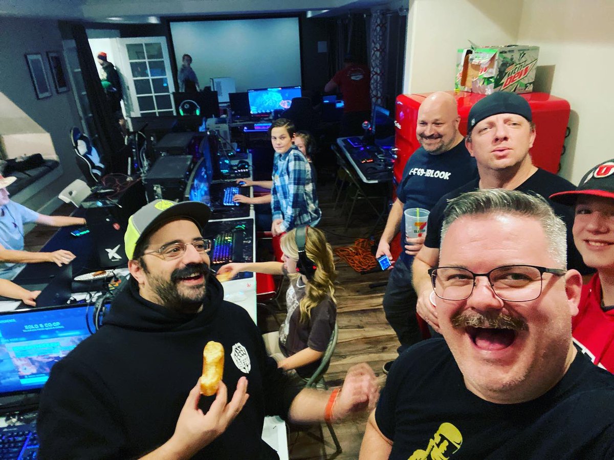 Sloanbone's tweet photo. Been playing and doing LAN parties since Battlefield 1942. 2042 was no exception, except we have teenagers who we are passing the torch to. Thanks #Battlefield #dice #Battlefield2042 https://t.co/2BsI3lm6Qh