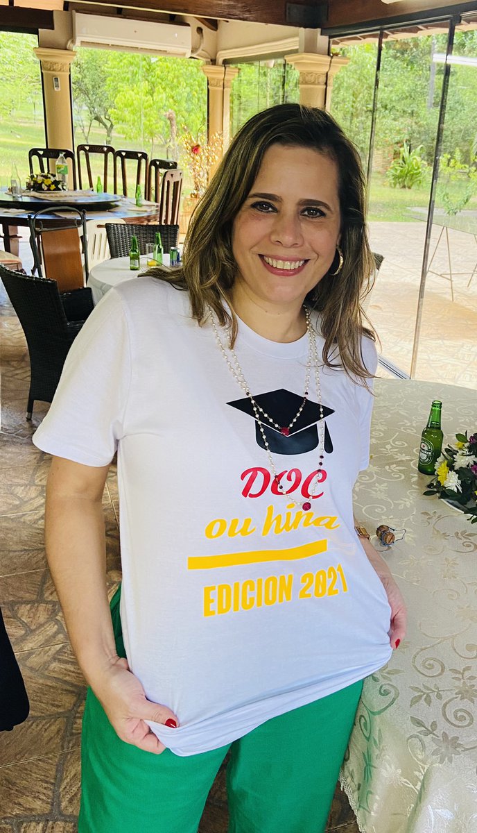 KattyaGonzalez9's tweet photo. Ou hina 💛💪🏼 Doctores (c) en Administracion Pública y Gobernabilidad… porque construir el Paraguay 🇵🇾 que queremos nos debe unir en conocimiento y voluntad #Elmejorgrupo #DAPG https://t.co/afKnADJ7Zm