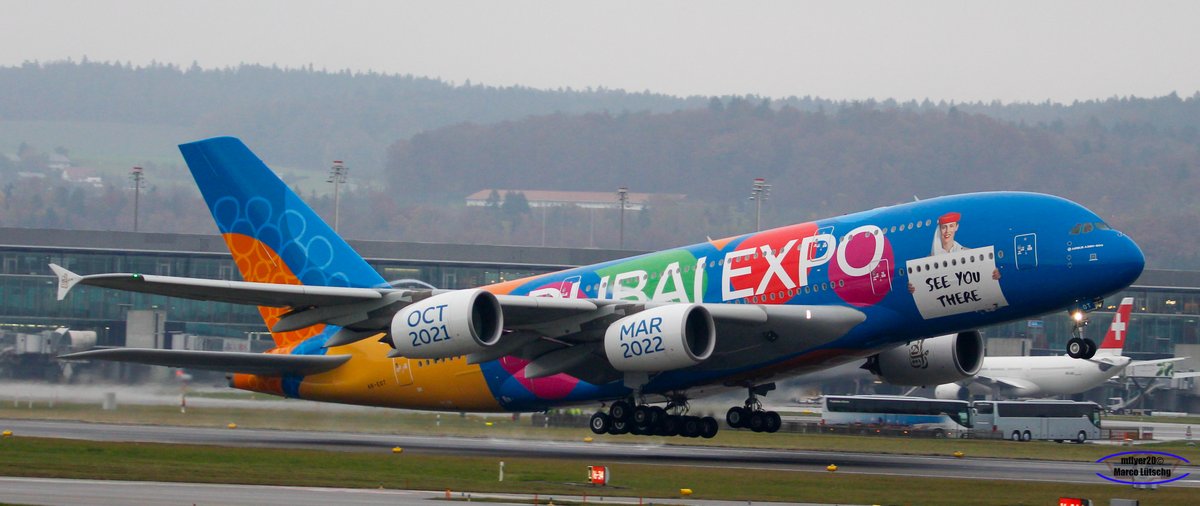 mlflyer20's tweet photo. Heute am Flughafen Zürich der A380 der Emirates mit der Sonderbemalung Dubai Expo Be Part of the Magic. 
Fotos Marco Lütschg 
#ZRHFanPhoto @emirates @zrh_airport https://t.co/FQq9qlMEyD