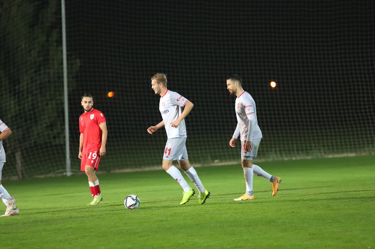 fehmi_9's tweet photo. ⚪️🔴 #antalyaspor https://t.co/ndAK4LxW1Q