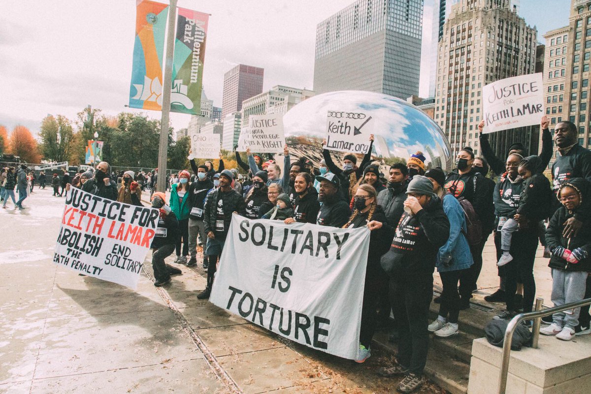 thought_poet77's tweet photo. #JusticeForKeithLamar/A Solidarity Walk for Freedom & Peace/..
#LoveIsTheOnlyFreedom #EndPoliceSurveillance #ThoughtPoetsOpinion #dreamtrapping #DefundCPD
#peacebook #WeKeepUsSafe #ChicagoWithoutPolice #AWorldWithoutPolice #CareNotCops #StopShotSpotter #TreatmentnotTrauma https://t.co/EizmYz2HGo