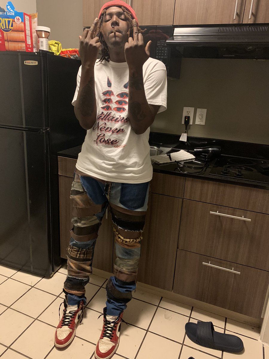 Kari tweet media
