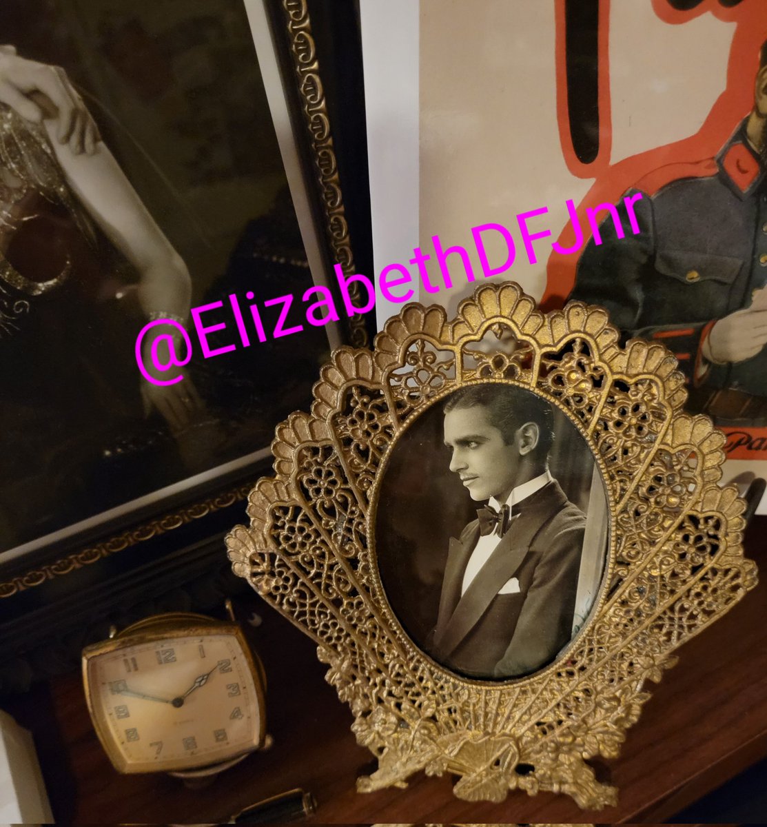ElizabethDFJnr's tweet photo. New to my Douglas Fairbanks, Jr. collection is this framed original photograph of Doug from STELLA DALLAS (1925). The original photo was cut to fit this frame and looks to have an early example of his autograph in green ink, but they cut through it! #DFJcollection #DailyDoug https://t.co/zTjtP7dzKP