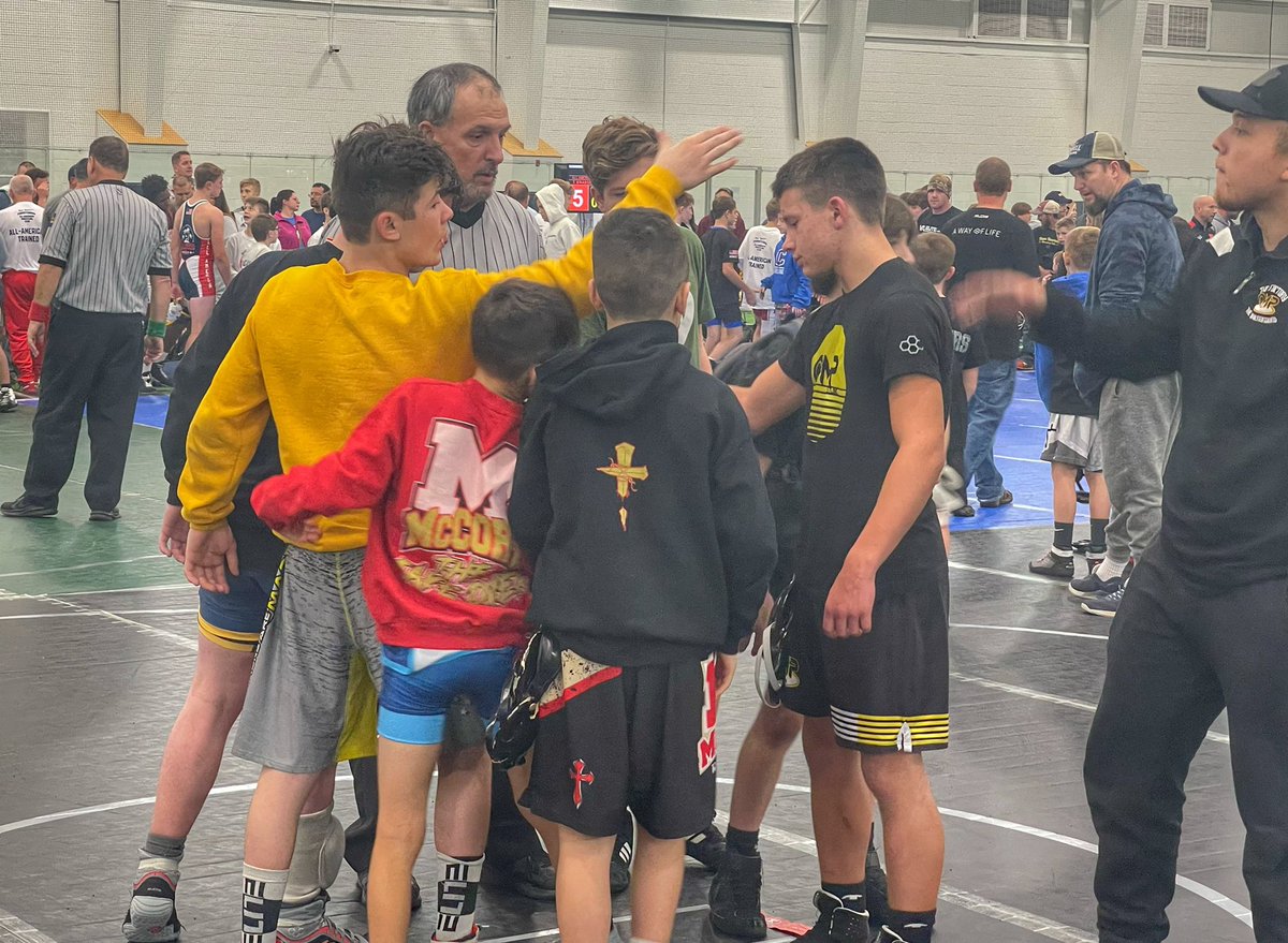 BoBassett06's tweet image. Great first day at West Penn Duals. My brother and I are undefeated &amp;amp; all TF’s. I am 5-0 HS 106 &amp;amp; 3-0 MS 115. Keegan is 5-0 MS 84. #ScoringPoints @bishopmccort @MatScoutWillie @TyrantWrestling @TheRokfin @crushersports
