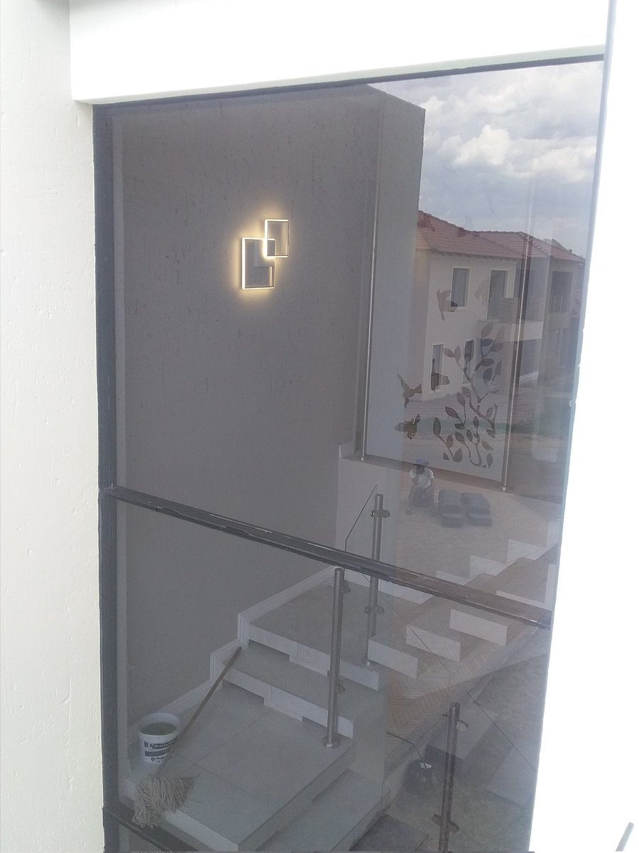cliffVhugal's tweet photo. Our work is fabulous call us now 0796699375 /0734726801

For all electrical and lighting work we're around Gauteng, Limpopo and North West
#JobSeekersSA #DJSBU @djsbu #Loadshedding https://t.co/wq6Onjv78f