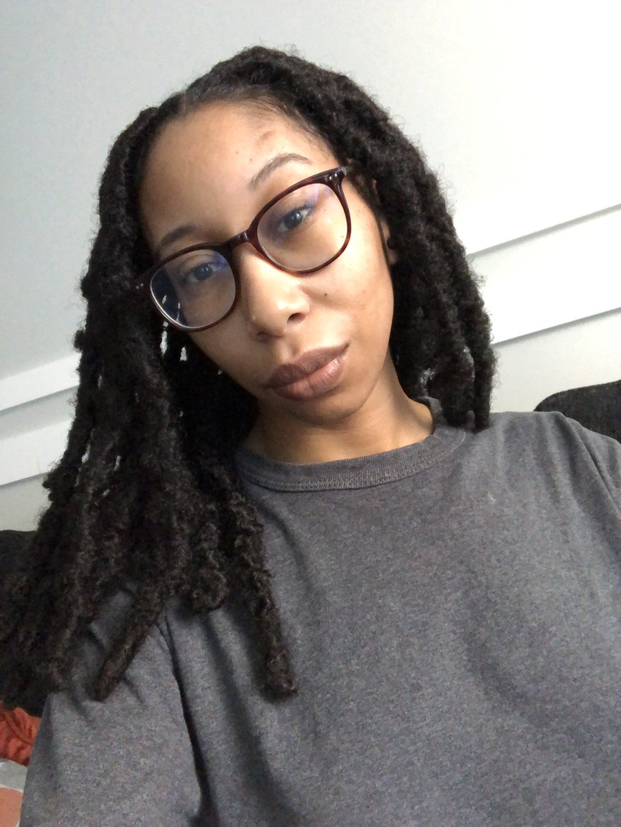 twelveDOTsol's tweet photo. oh yeah, shoutout to my mother for learning how to do this from all yall who are great instructors on the internet &&&&& doing it on the first try #butteryassmondays #firsttryfriday https://t.co/xOVPpFrL5r