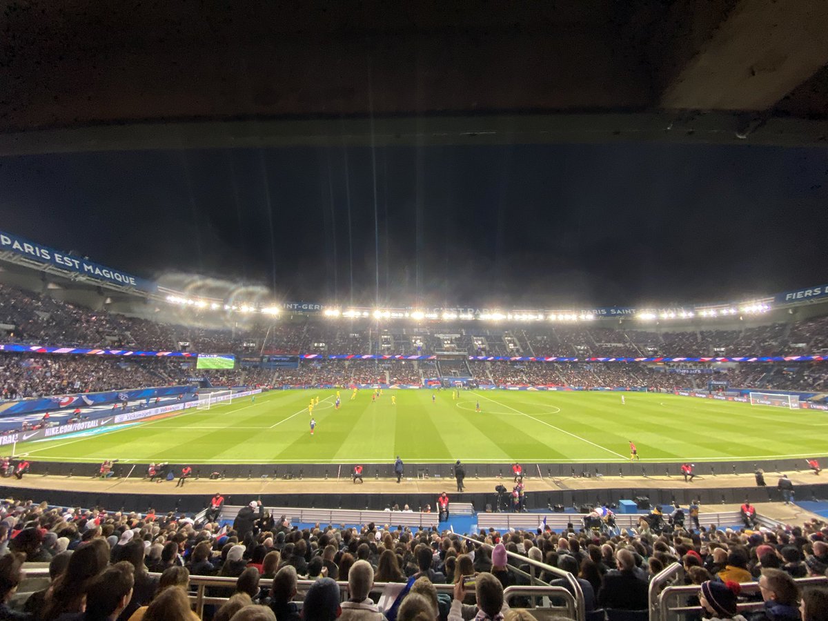 Ryu7z's tweet image. Déjà 2 à 0 pour la France pas content ? Doublé Mbappé!!!! En direct du parc avec @MichOn_csgo #FRAKAZ