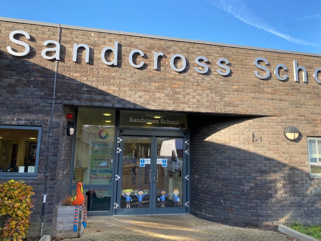A big #TeamStork thank you on #worldkindnessday2021 to the Yr 5 students at Sandcross Sch, Reigate, who raised an outstanding £365 in aid of #StripeyStork. Their kind efforts and money raised will go to help local families in need. #spreadkindness #kindnesstartsyoung