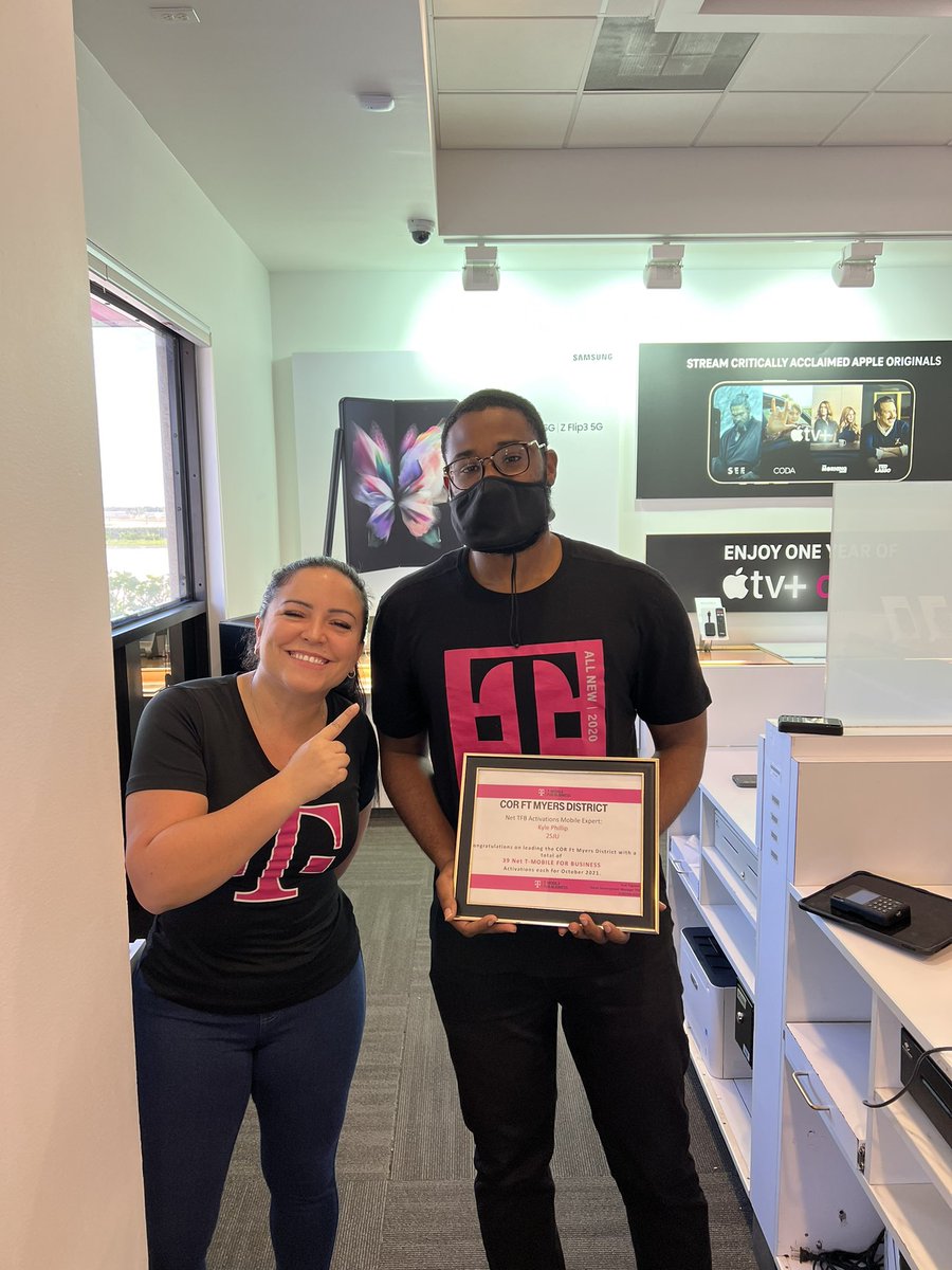Trusting the process and the partnerships Kyle P. at 2SJU led the Fort Myers District in #TMobileforBusiness last month. Great work! #RDM #AreYouWithUs