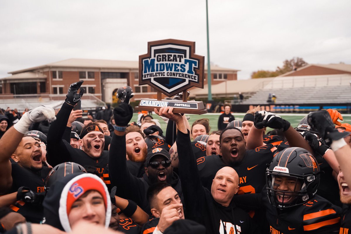 Findlay Oilers tweet media