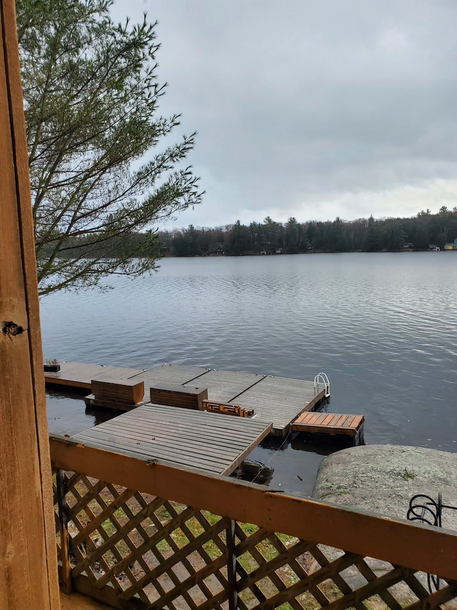 RavensWrr's tweet photo. A rain shower this afternoon and its now clearing what a beautiful fall day enjoy the view https://t.co/K0sfzWyGRI
