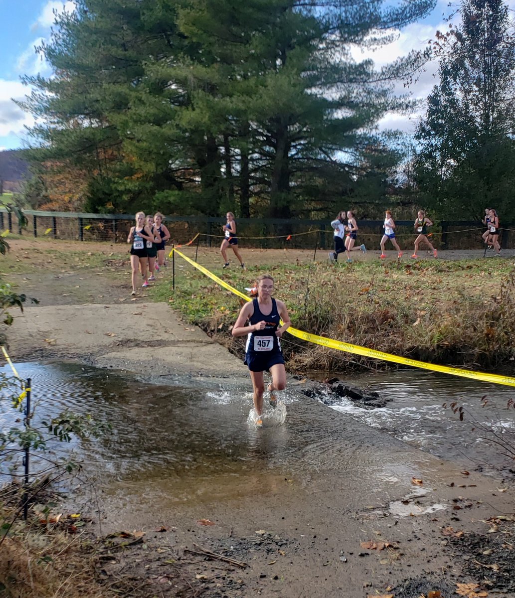bmaynard3069's tweet photo. Sr Samuel Yakulis Jr polished off a stellar HS XC career w/ another medalist finish &amp; 2nd straight All-State Honor! Jr Kate Craig came in ranked 36th, but finisher 19th today. Fantastic runs @ the historic Great Meadows State XC course.

@DanHornick 
@FLSVarsity 
@milestatdotcom https://t.co/NGLld6vqGw