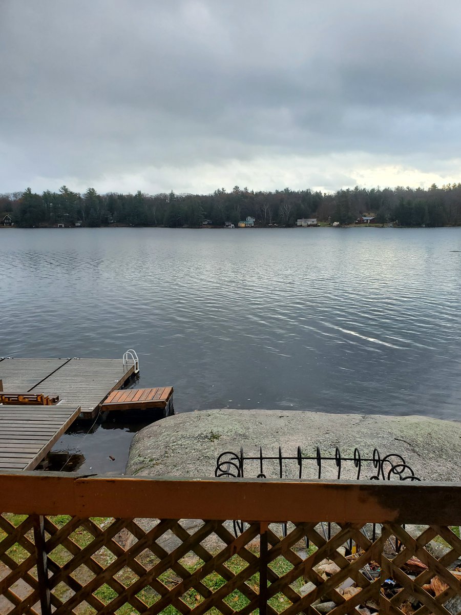 RavensWrr's tweet photo. A rain shower this afternoon and its now clearing what a beautiful fall day enjoy the view https://t.co/K0sfzWyGRI