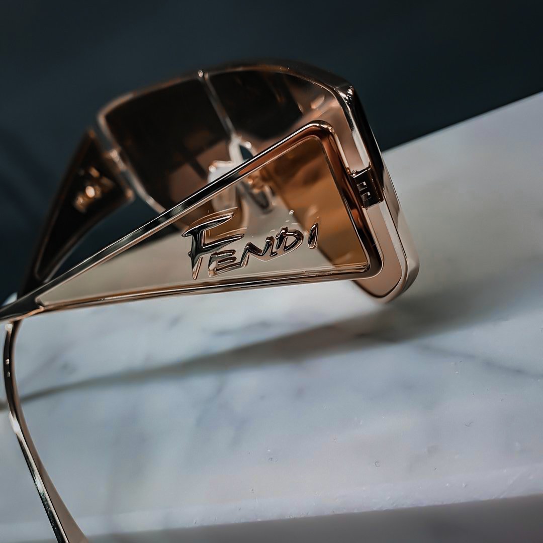 S4DDERKYO's tweet image. ㅤ
ㅤㅤㅤㅤ lα vıtα è cᦅmǝ̠ ꭎ'n𝗮 
ㅤㅤㅤ❪.scαtᦅlα!❫ dı cıo𝗰𝗰olαtını
ㅤㅤㅤㅤㅤㅤ#𝗳endi𝘀𝘀22
ㅤ