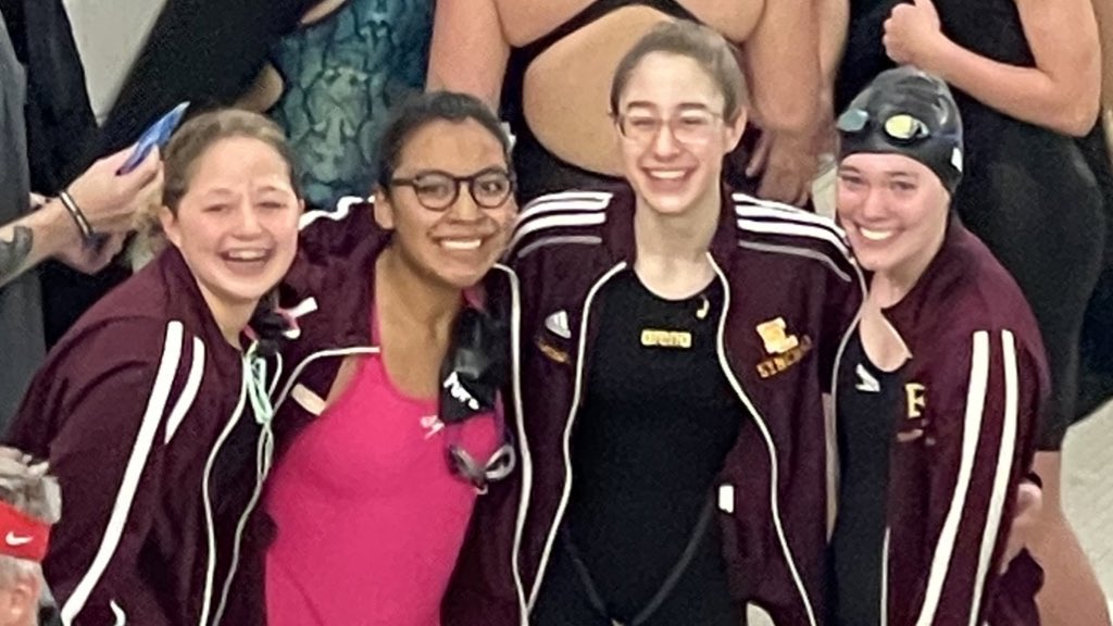 FLRANGERS's tweet photo. All smiles for these Rangers. Broke their own School Record in the 200 Medley Relay as they earn a 🥉at Section 7AA Meet. Congrats Grace, Bella, Grace and Haley!!! #RangerTerritory https://t.co/Ef7f7wqNVy