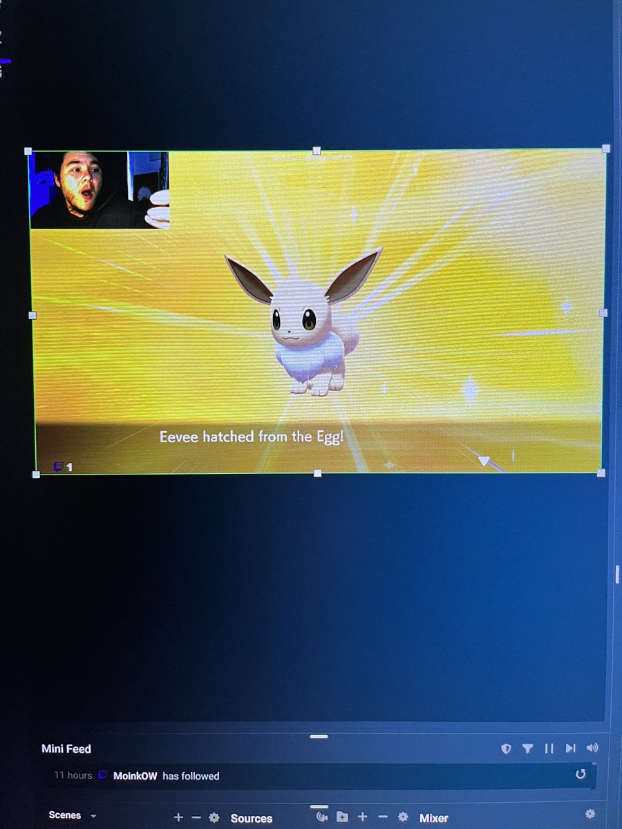 OgoPLAYS's tweet photo. It finally happened! After 2500 eggs it finally happened…….@Southern_MCR #shinypokemon #TheGrindWASreal https://t.co/LCqyMZ0dDr