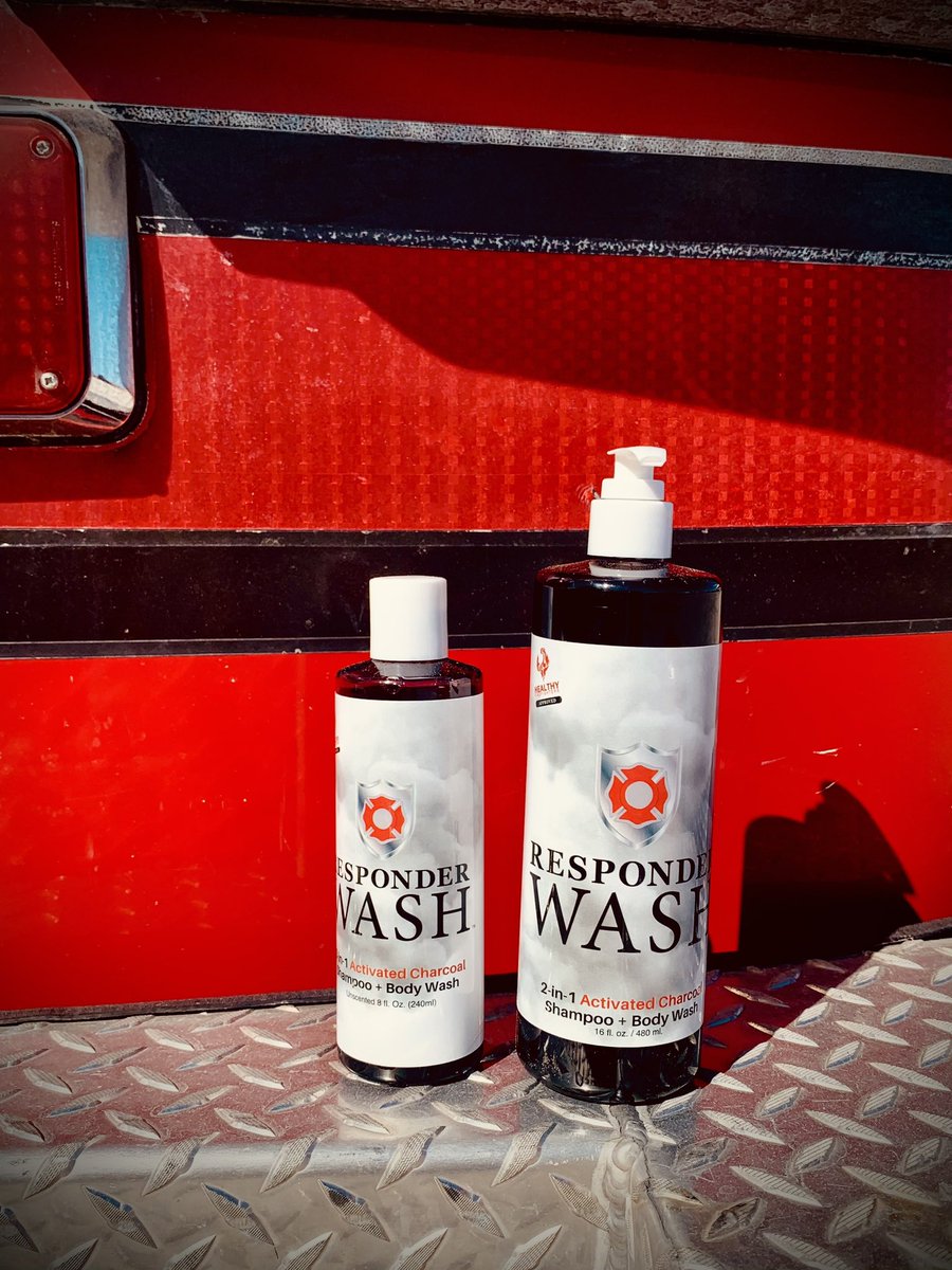 responderwipes's tweet photo. If you still smell like smoke 💨 after you have showered, you haven't done a good enough job removing the contaminates you were exposed to. RESPONDER WASH removes lingering odors after a 🔥 in as little as 1️⃣ use. Make sure you #showerwithinthehour! 🚿
#DidYouDecon
#ReduceTheRisk https://t.co/8iJ5JeLEnW