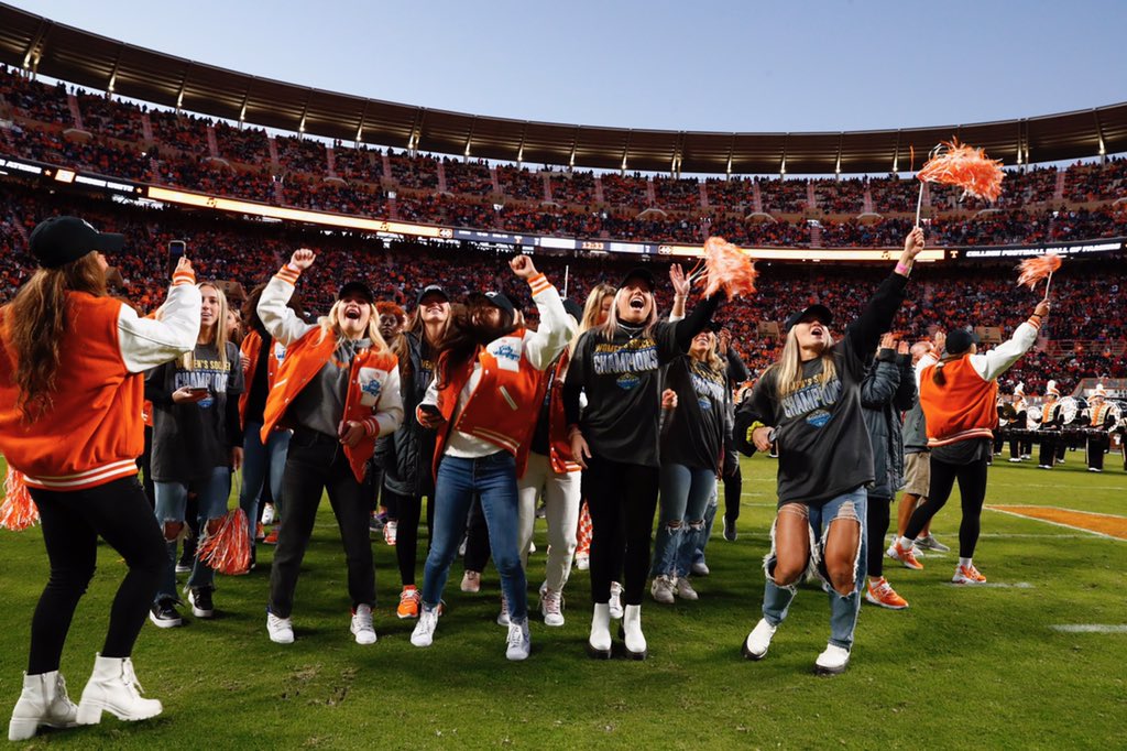 Vol_Soccer's tweet photo. SEC CHAMPS IN THE HOUSE! https://t.co/sYWjngFZ5z