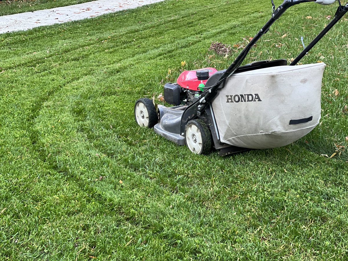 Time to let things rest for a couple of months… Getting these final mows of the season completed! <a href="/Honda/">Honda</a>