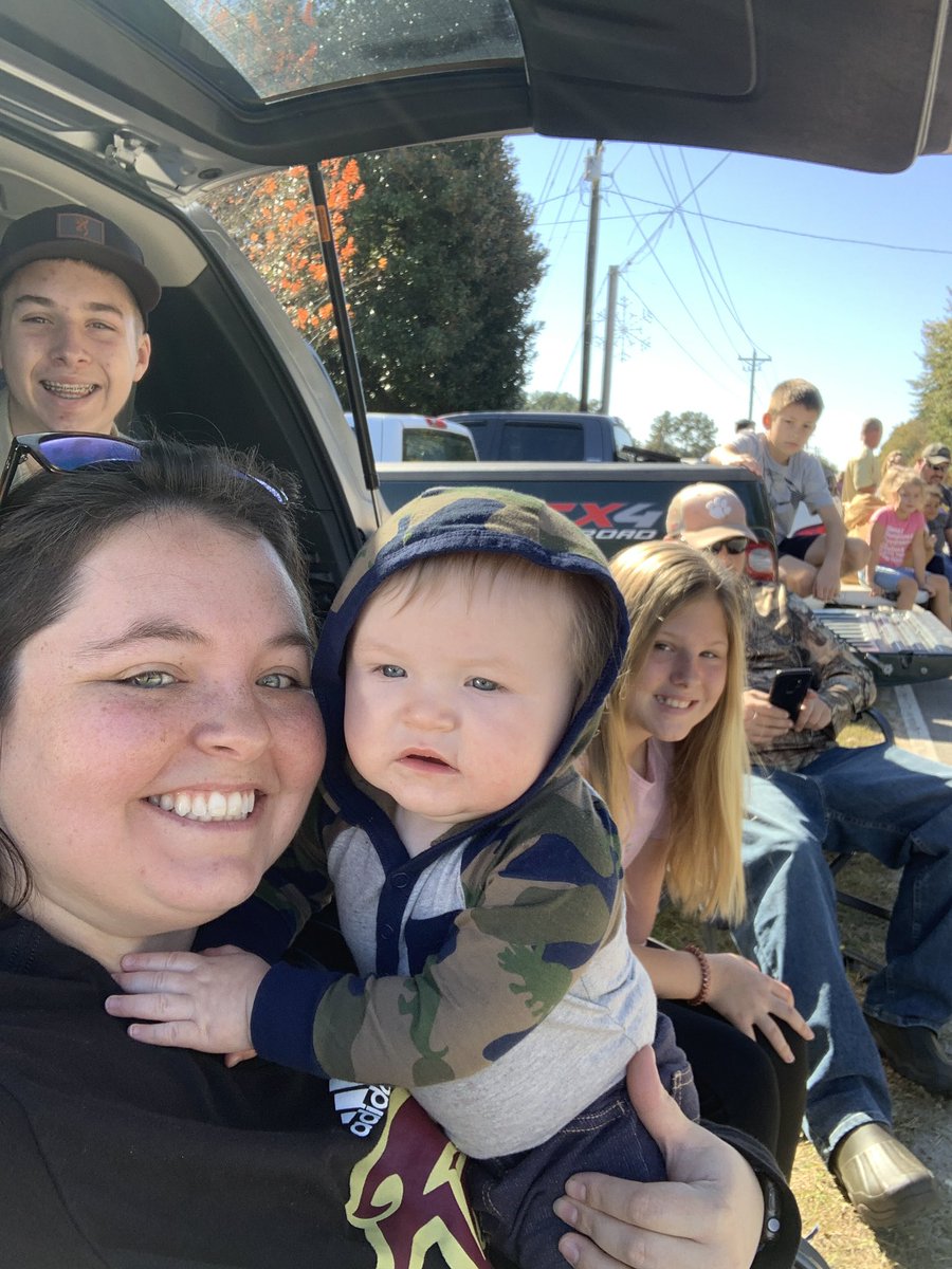 HHM_SCedu's tweet photo. First time Pelion Peanut Party attendee! 🥜 
He loved every minute of the parade. https://t.co/w54ajjNWKJ