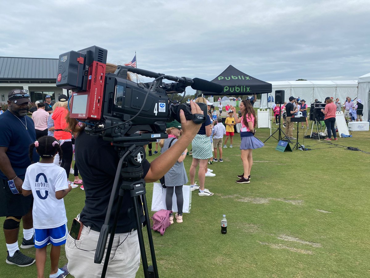RedHouseStream1's tweet photo. We’re hitting the links today for a cause, live streaming and taping a show at the LPGA Pelican Championship with the Chi Chi Rodriguez Foundation! 

#redhousestreaming #cp_comms #camstream #streaming #livestream #livesports @SarinaFazanNews https://t.co/1WpZRQsIaE