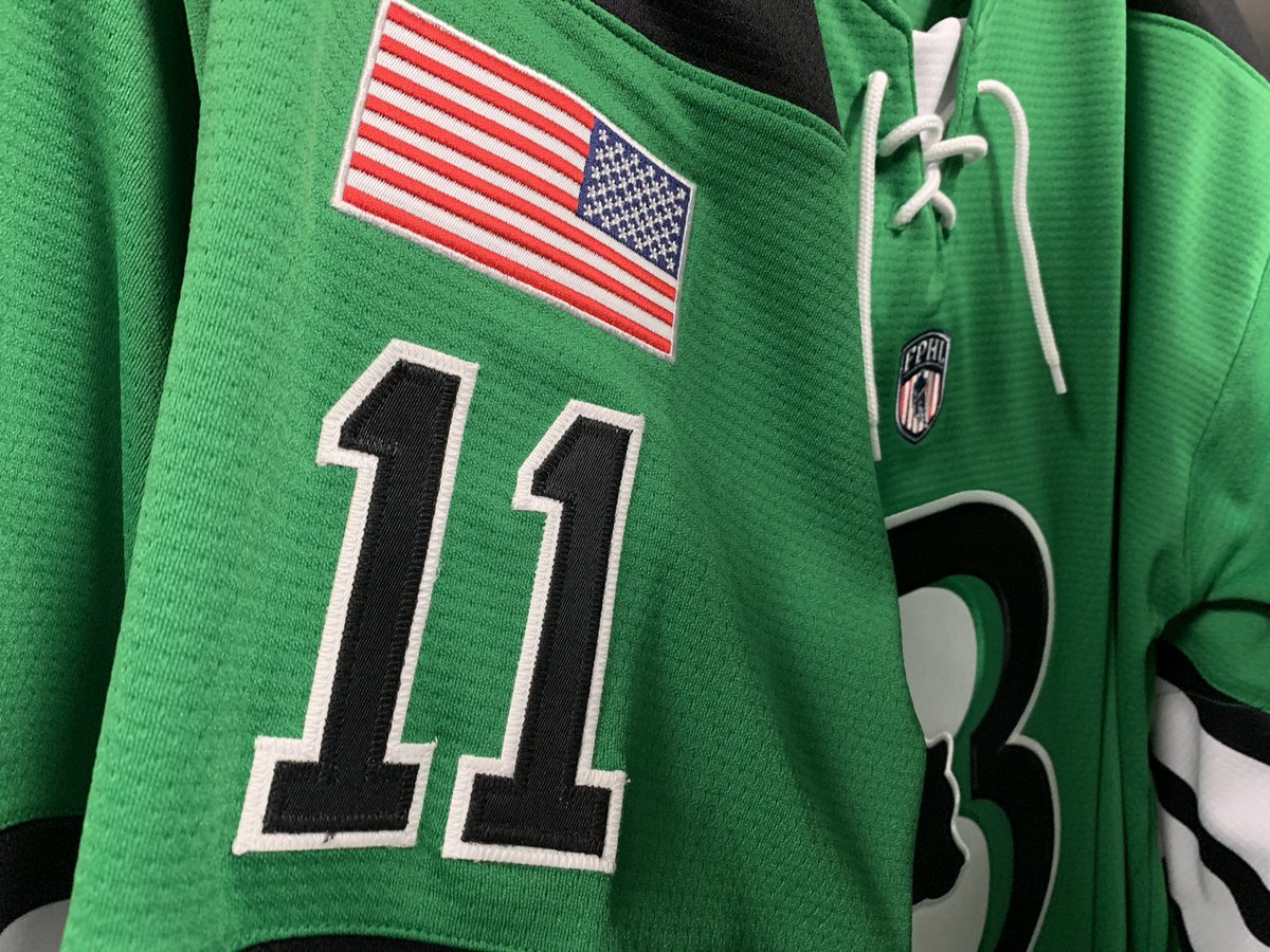 BlackBearsFPHL's tweet photo. GOIN’ GREEN TONIGHT 🔥 https://t.co/sMJ4YvhdkM