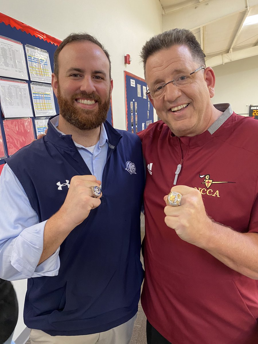 Buck Hunter tweet media