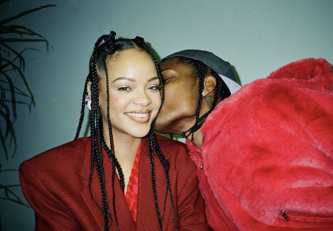 alchimistfr's tweet photo. 📸 Rihanna et A$AP Rocky photographiés par Brock Fetch. https://t.co/l8359hqdUO