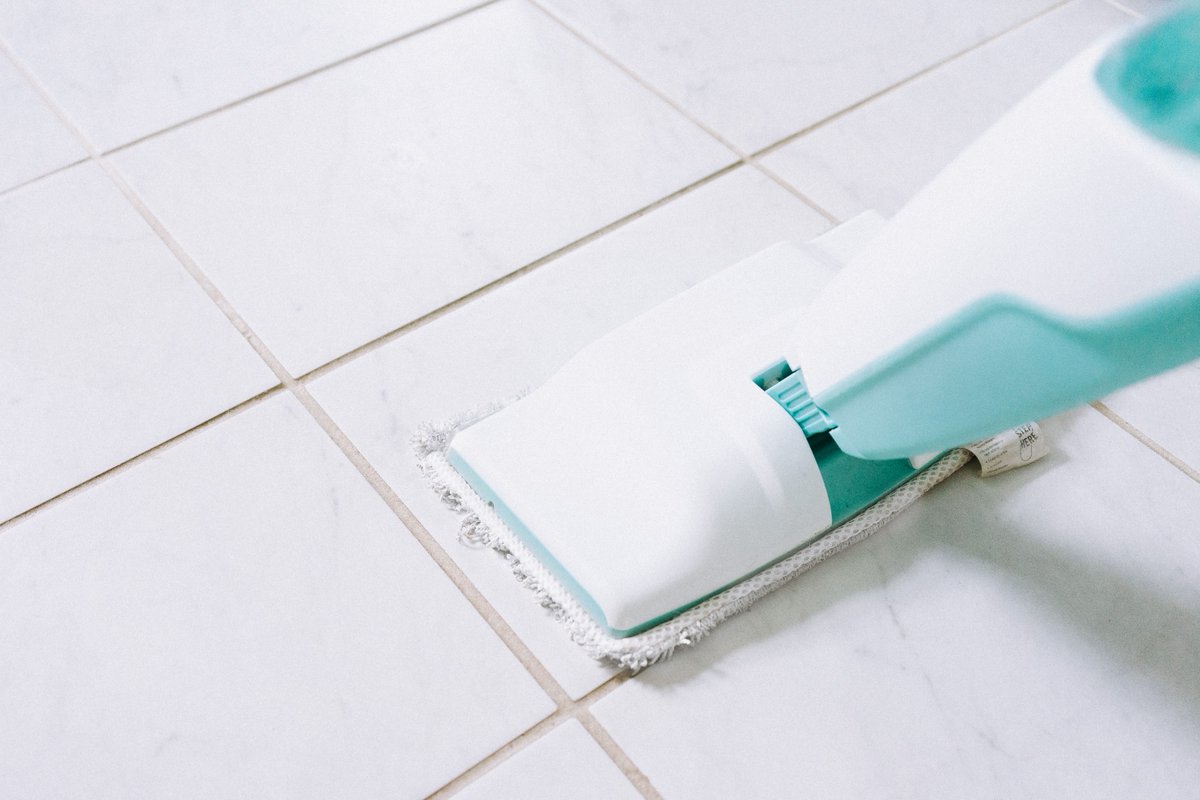 YvetteChas's tweet photo. Improve your steam floor-mopping skills with the help of this advice. #housework #cleanhome  https://t.co/VTSgPiQFAo https://t.co/Sq73IvFpTj