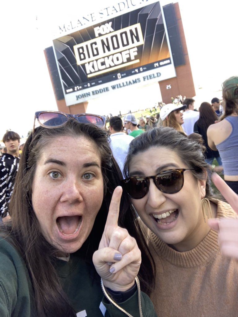 Elizmgeorge's tweet photo. We were #ReadyforOU https://t.co/JZahE8sVqI