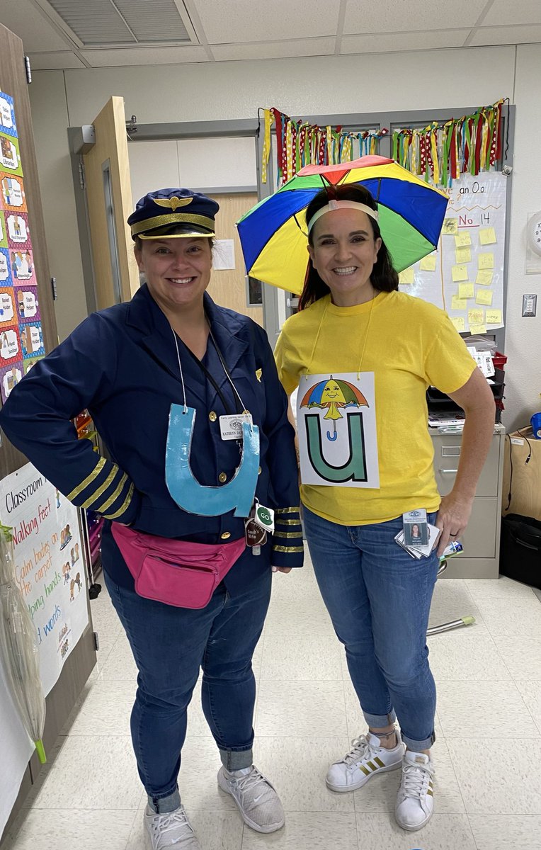 Uppy Umbrella and Mr. U had fun visiting <a href="/ELCSouth_KISD/">ELC South - KISD</a> yesterday.  #LionCubs <a href="/KISDLetterland/">Keller ISD Letterland</a>