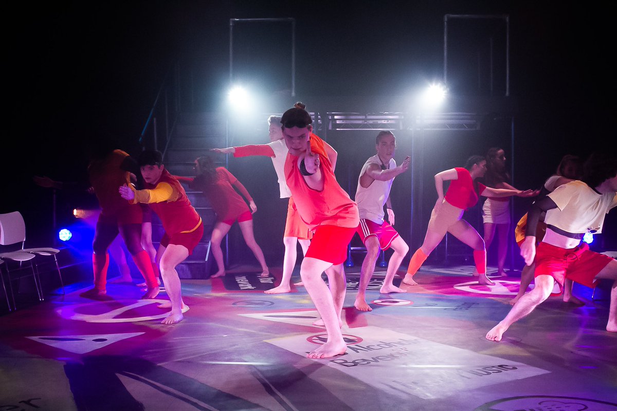 AUBactors's tweet photo. The Changing Room is wrapped.
Congratulations to the cast, crew, director, costume, makeup and staff members who helped and spend so many hours putting this show together.
#TheChangingRoom #inspiredAUB #AUBacting #AUBproductions #AUBMAKERS @inspiredAUB https://t.co/ONv1w6EzX1