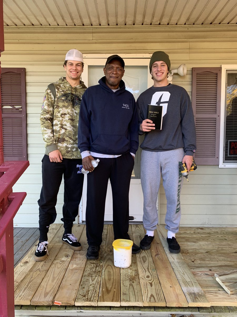 SDHSSeahawks's tweet photo. It’s always a perfect day to help someone in the community. Fellowship of Christian Athletes (FCA) spent the day building a ramp for a #DecaturAlum. 🪚🔨❤️
#FCA #UnitedWay #DecaturNation #TheDecaturWay #WeAreWorcester 
@WorcesterSystem https://t.co/JCS0H75gWH