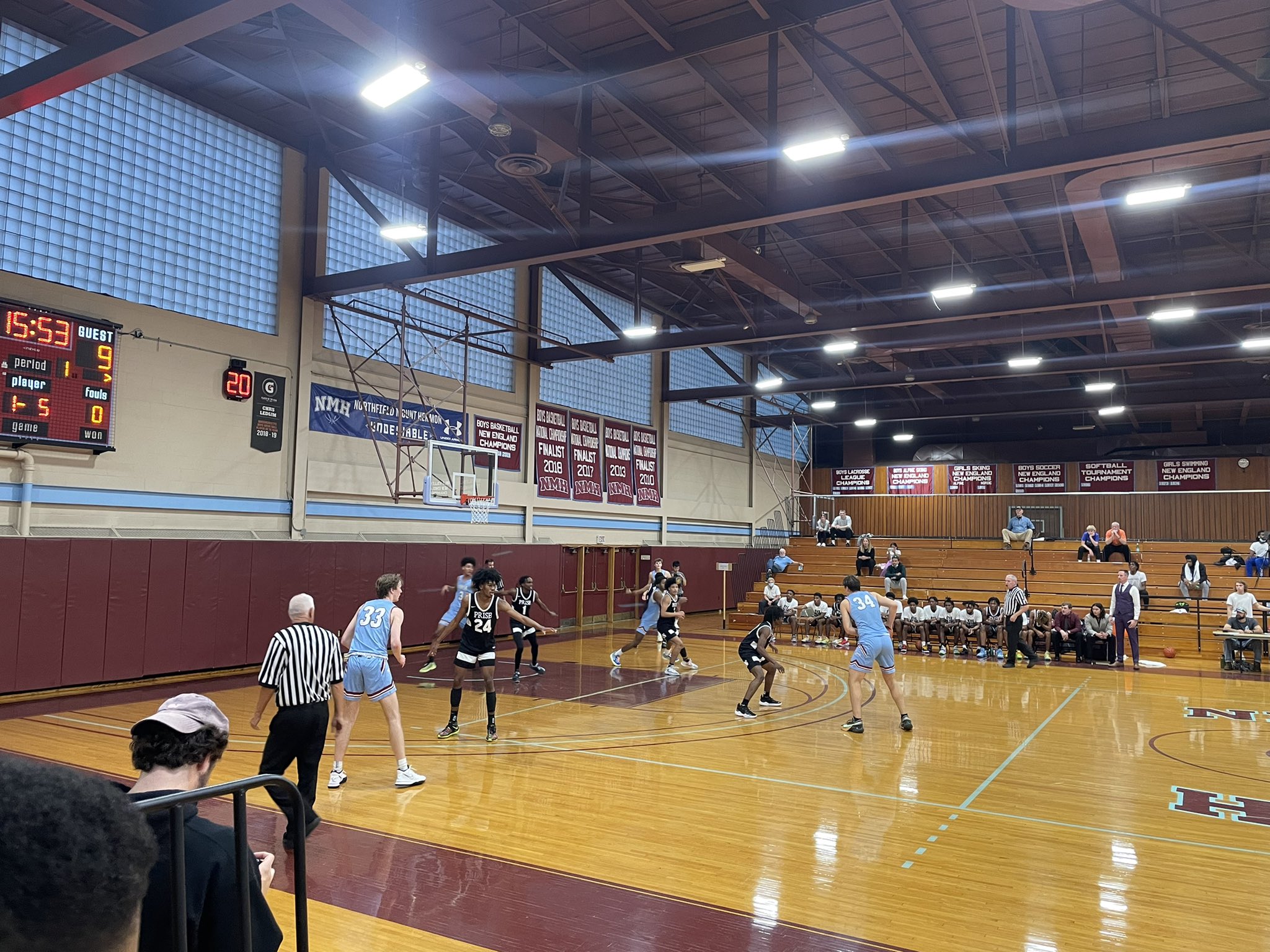 Charley Neisner Made It Here For Northfield Mount Hermon Vs Prise Academy T Co Wpe9ra4beo Twitter