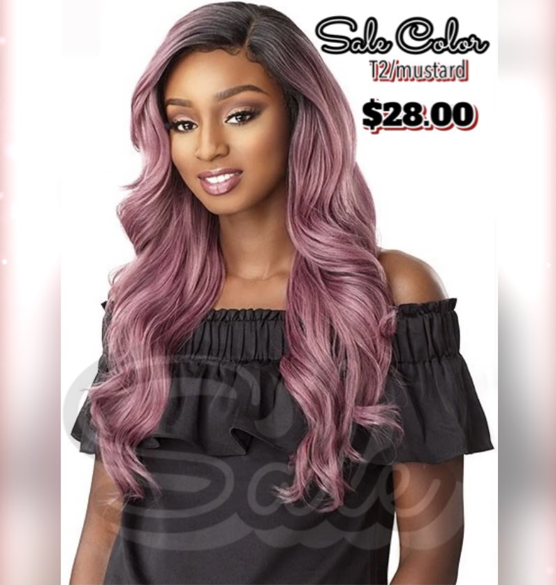 NicolePinder48's tweet image. #wigs #bangwig #lacewig #shortwig