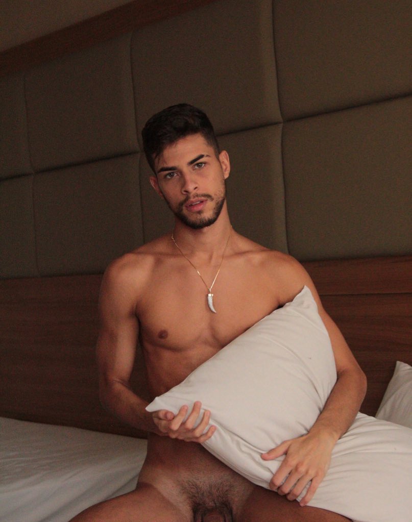 PROMOÇÃO PARA OS 10 PRIMEIROS ASSINANTES! SÓ ATE AMANHÃ🚨🚨

Os que derem RT e assinarem agora ganham um presentinho no dm😏🔥

onlyfans.com/aboutrey
onlyfans.com/aboutrey