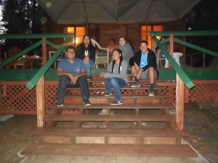 carmenl1ta's tweet photo. @michaelmarinn That time you fell down the stairs at crew chief camp right before this picture. https://t.co/T1PiLqXDTs