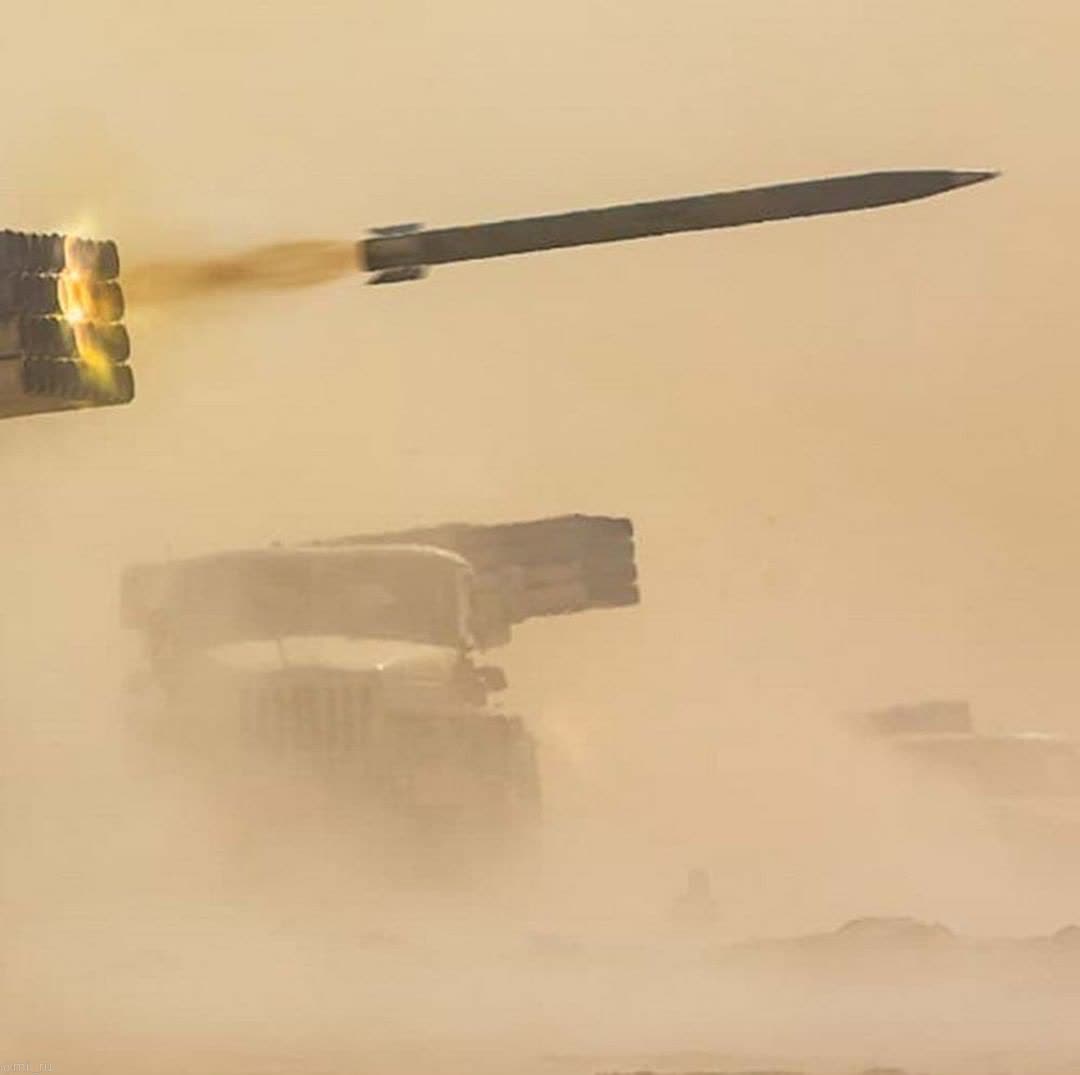 TRUFAULT's tweet photo. Esperando (con muchísima impaciencia) el SEGUNDO especial RUSIA de los compas de @REjercitos.
🇷🇺☢🚀
#Rusia #Especial #Revista #militar #Historia #BM21 #compilacion #militarypics #Artillery #Soviet #Rocket #PictureOfTheDay #guerra https://t.co/2mTOIX89ux