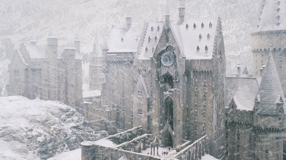EiProfeta's tweet photo. Pasar la Navidad en Hogwarts es todo lo que necesito. https://t.co/rKPxvofRQi