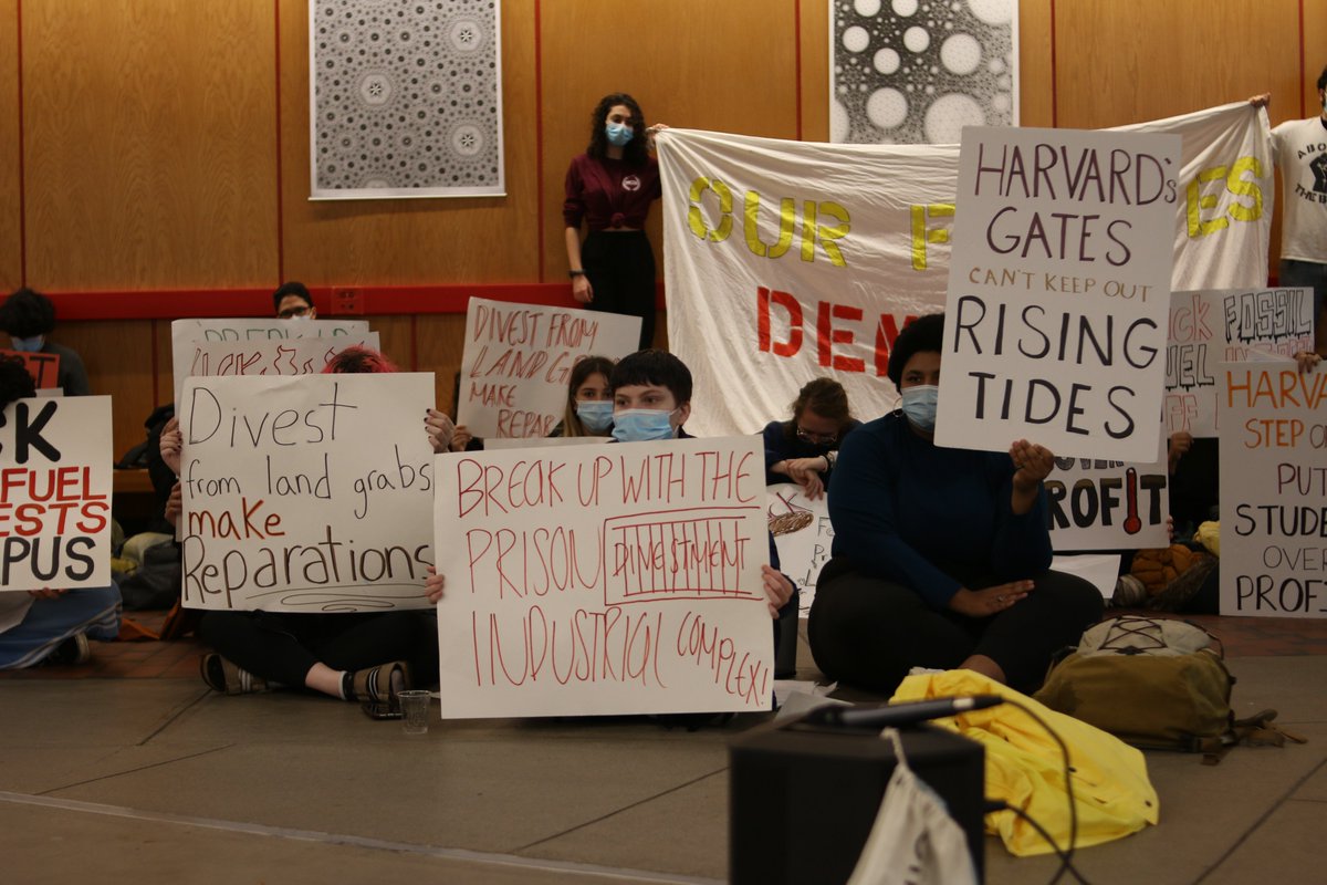 Stop Harvard Land Grabs (@stophlg) on Twitter photo Student protest for endowment justice ✊ We raised the alarm across campus yesterday with partners <a href="/divestharvard/">Fossil Fuel Divest Harvard 🔶</a> <a href="/harvardpdc/">Harvard Prison Divestment Campaign</a> to expose Harvard’s harmful investments. #StopHarvardLandGrabs Student protest for endowment justice ✊ We raised the alarm across campus yesterday with partners <a href="/divestharvard/">Fossil Fuel Divest Harvard 🔶</a> <a href="/harvardpdc/">Harvard Prison Divestment Campaign</a> to expose Harvard’s harmful investments. #StopHarvardLandGrabs