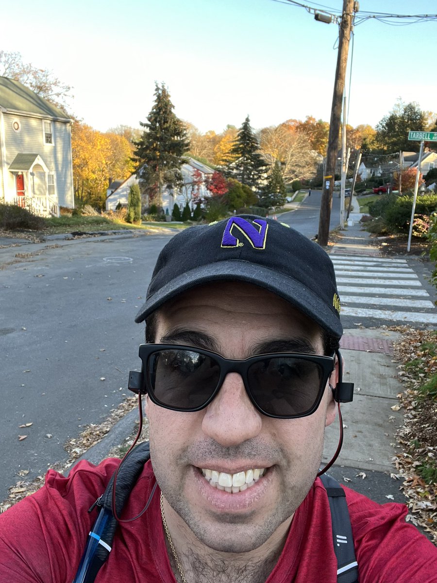 Jwaitz's tweet photo. I’m still catching up on #kidneywk, but I put in my miles today for #850challenge Team #FootProcess. 

I even sported a hat in honor of @NU_Nephrology and fun socks for #sockittokidneydisease! https://t.co/Cvqpd8jWz0