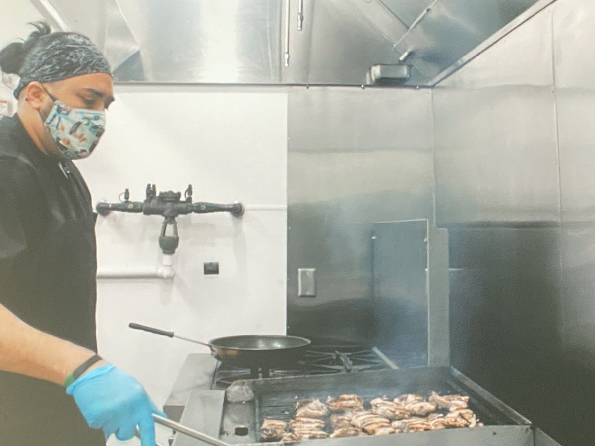 AllenAmericans's tweet photo. No better supporter of the @AllenAmericans than Chef Kekoa at @KekoasKitchen here in the Village at Allen!

Check them out for a Pregame Meal sometime &amp; participate in their #DonateAPlate Program where you can by a US Military Vet a plate lunch! 

#AMERICANSTrainingTable https://t.co/hBUkaCtPfV