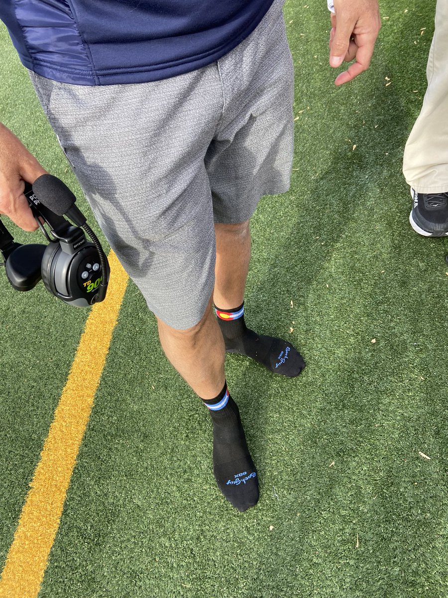 Olyowski's tweet photo. The lengths coaches go through. Our qb needed better shoes because the turf here is not good. Cougars down 42-3 at half. #gocougars https://t.co/ecPtmspRKu