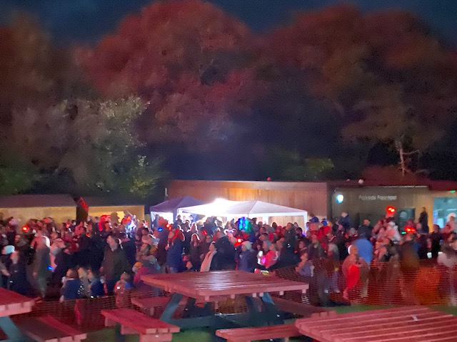 parksideprimary's tweet photo. Thank you to our wonderful PTA for the organisation of a fantastic Firework Event last night, and thank you also to our wonderful Community for their support. We had a brilliant evening! #community #determination #inspiration #relationships #fireworks #fundraiser https://t.co/MhrrRn4aG9
