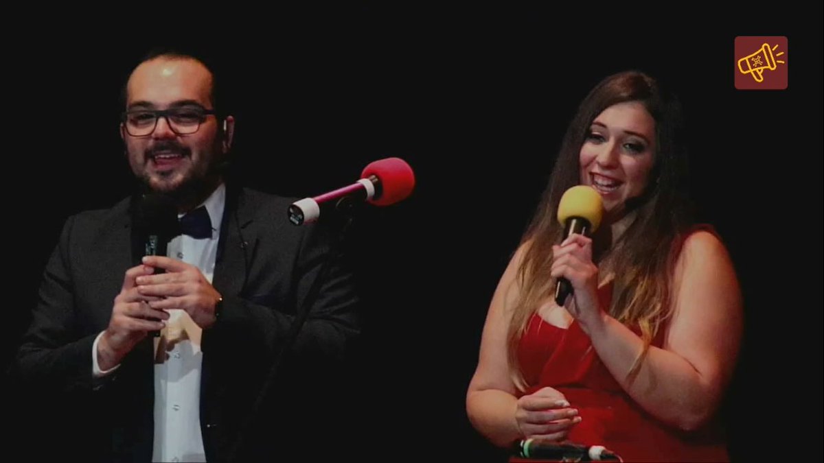 Nuestros presentadores despiden la gala, sois maravillosos!